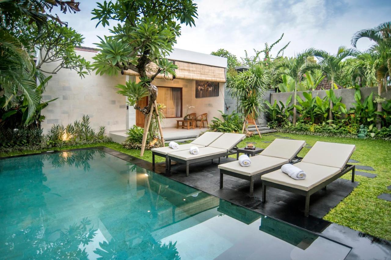 Sandi Agung Villa Bidadari Seminyak  Luaran gambar